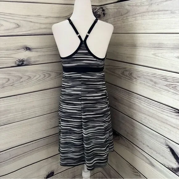 ATHLETA Shorebreak Black & Grey Athletic Swim & Beach Dress - Picture 6 of 8